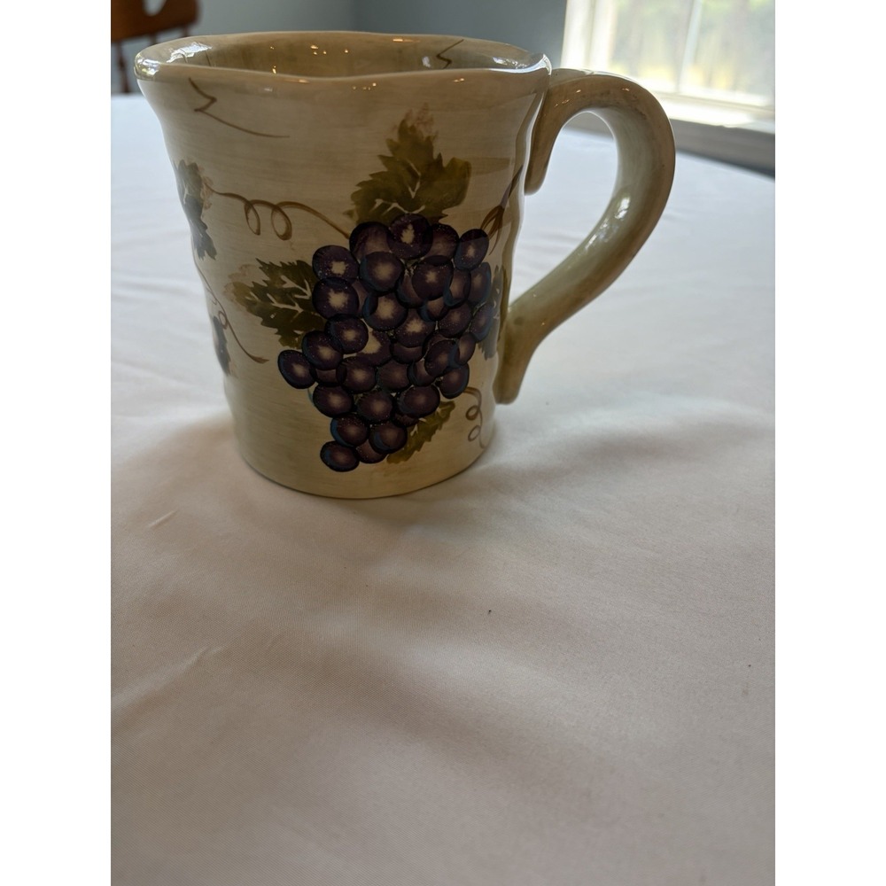 Tabletops Unlimited Cabernet 16 fl oz Ceramic Coffee Mug Grape Fruit Design